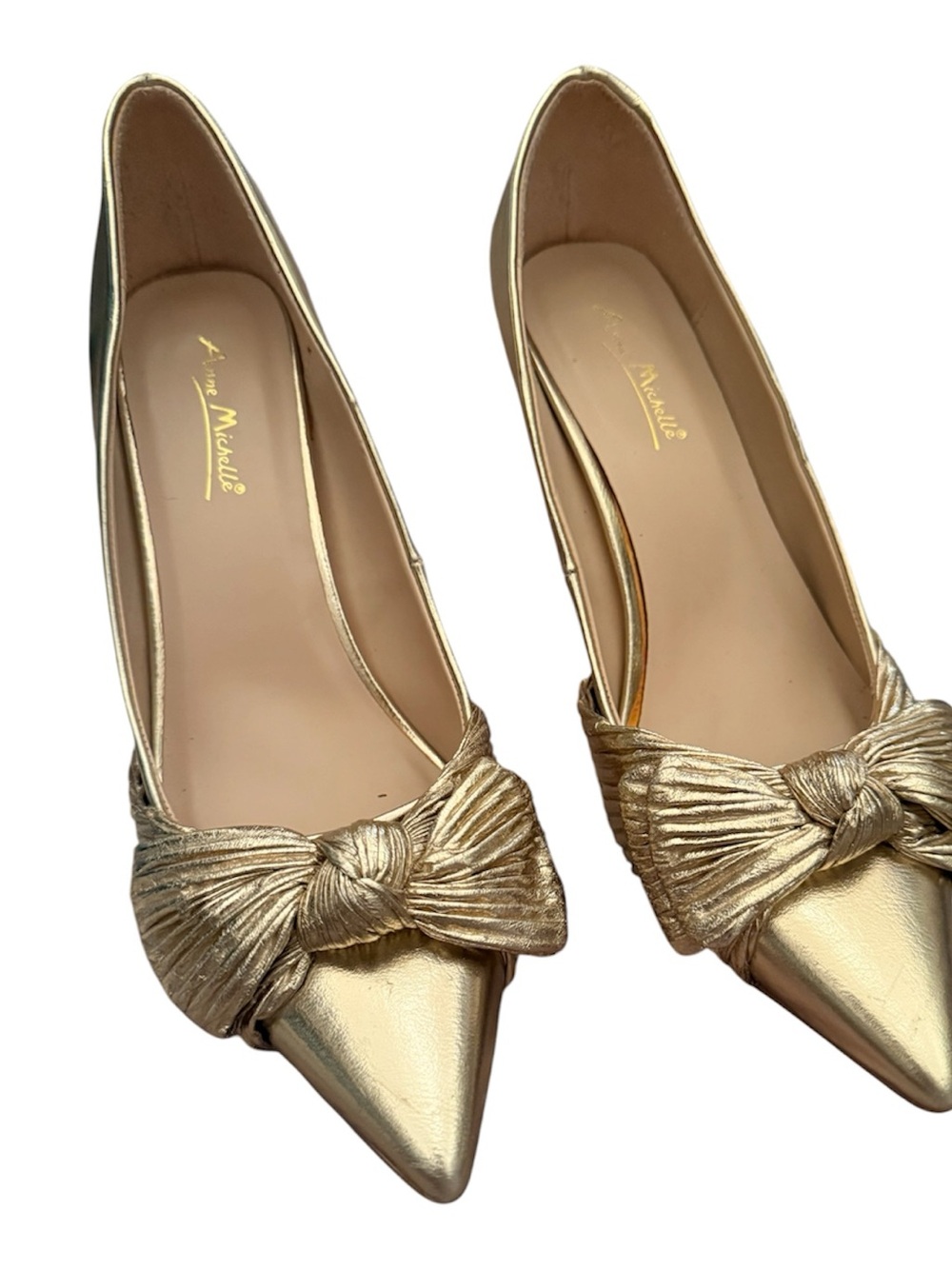 Anne Michelle Bow Gold Pointy Heels Size 8 View 2